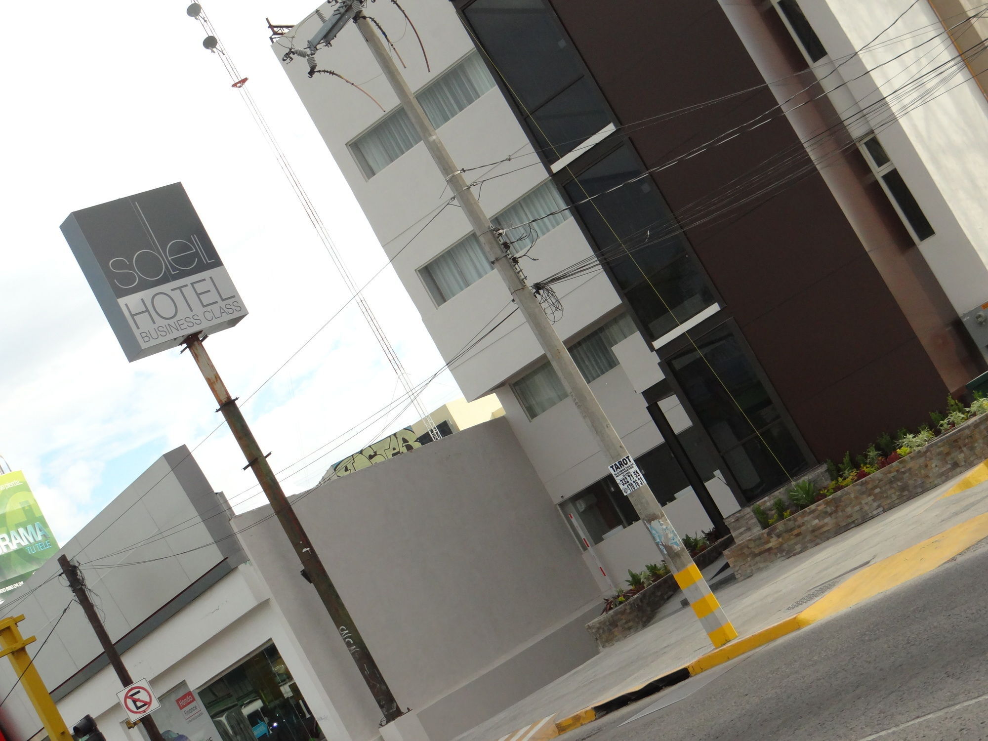 Hotel Soleil Business Class Leon Luaran gambar
